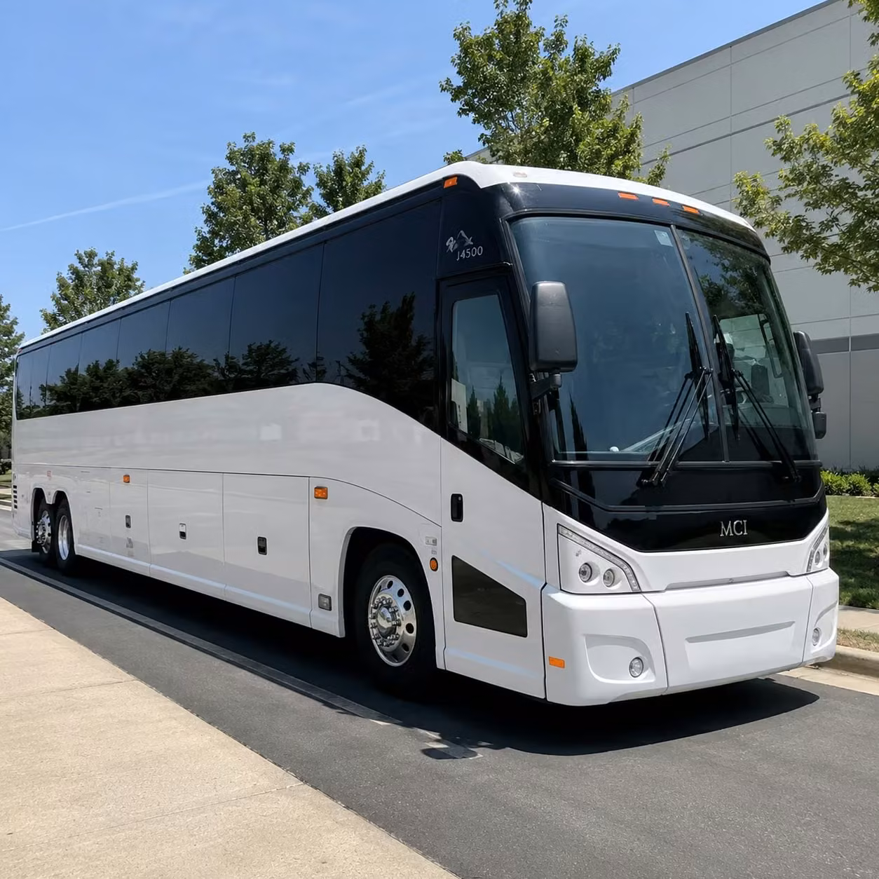 booking long distance group transportation from lafayette for corporate and convention travel
