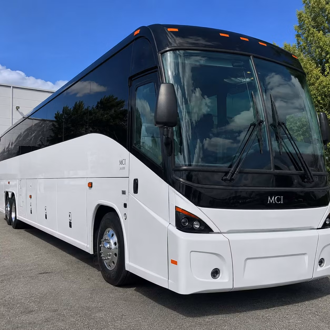 get a bus for corporate group arrivals in lafayette without the headache