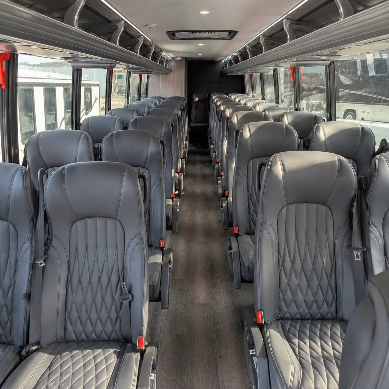 lafayette 30 passenger minibus rental