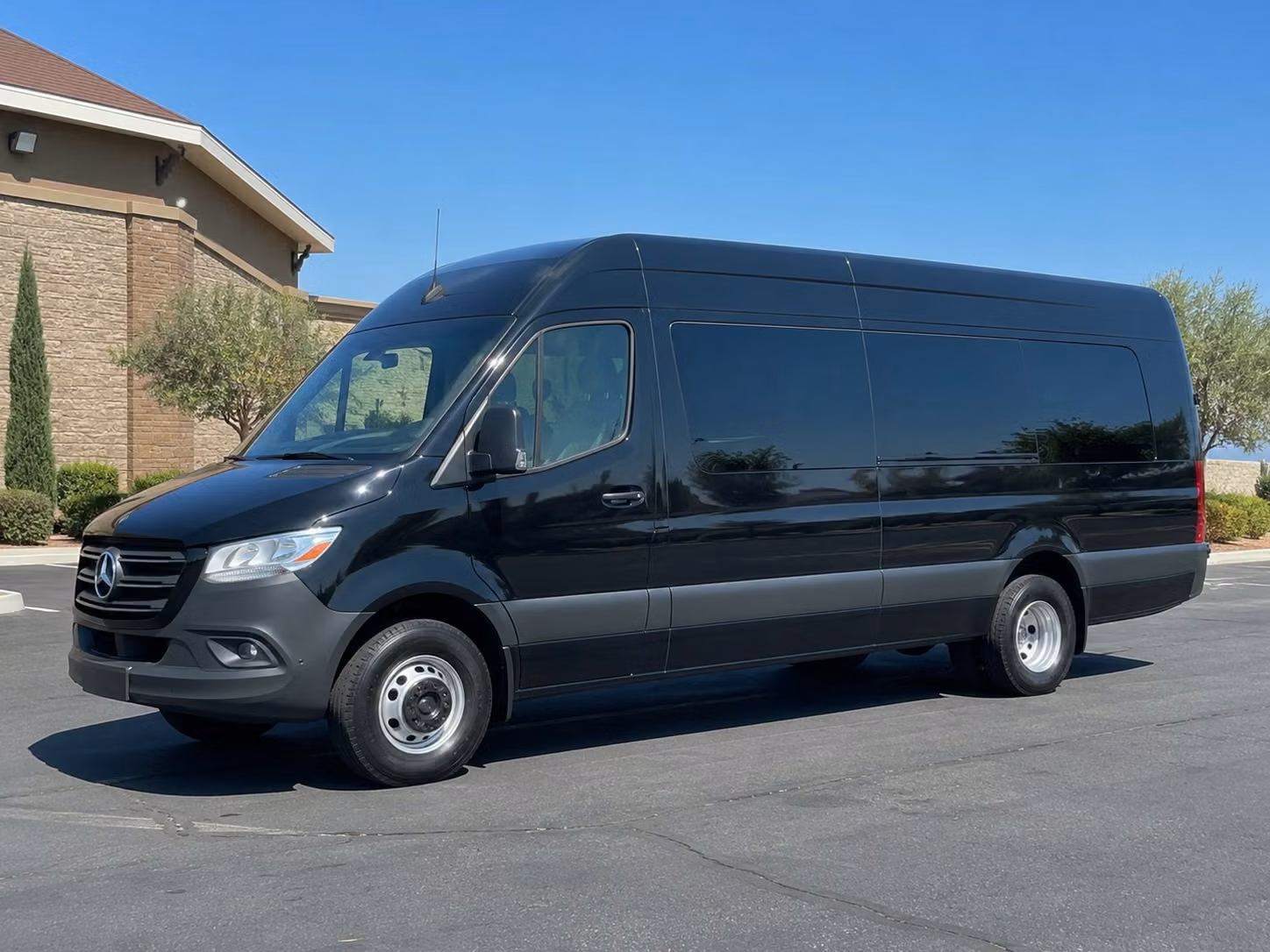lafayette sprinter limo rental